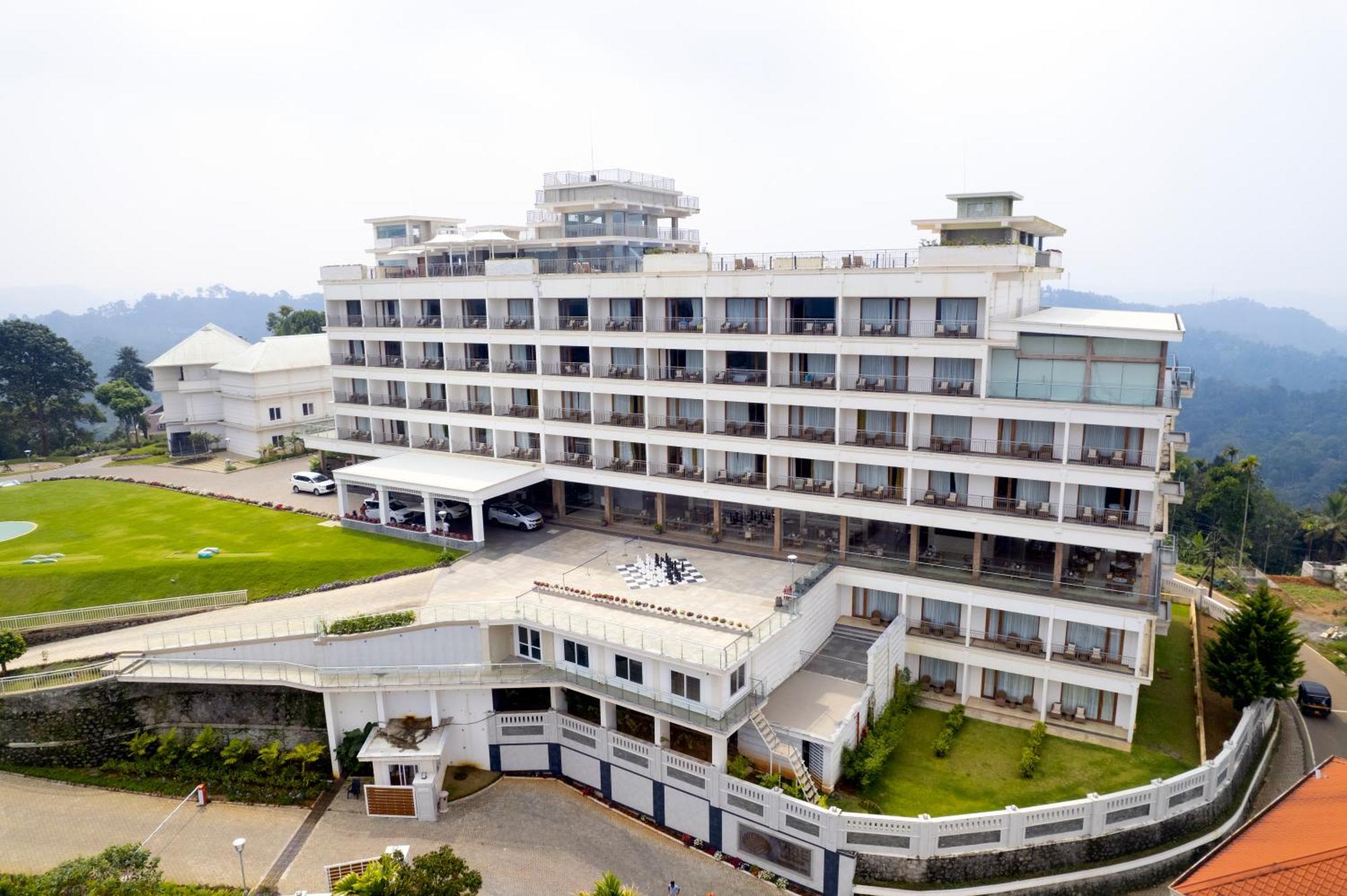 Vibe Munnar Resort & Spa Exterior photo